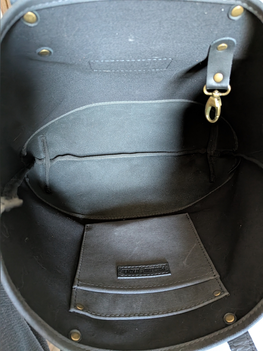 Portland Leather Big Big Canvas Tote Noir - Picture 4 of 4